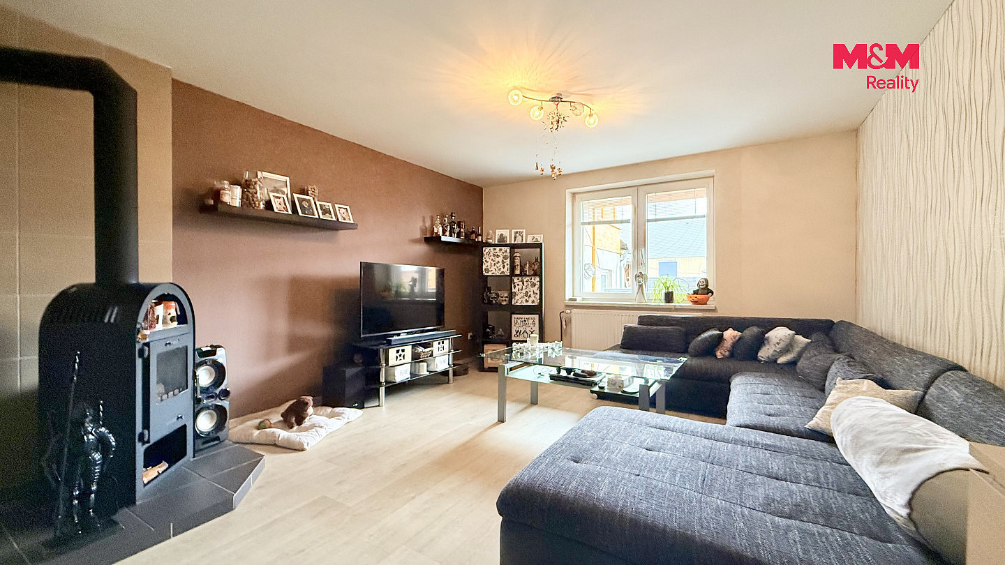 Prodej domu 98 m² s pozemkem 257 m² — photo 2