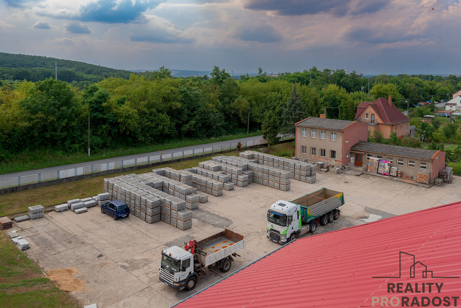 Prodej výrobních prostor 14 738 m²