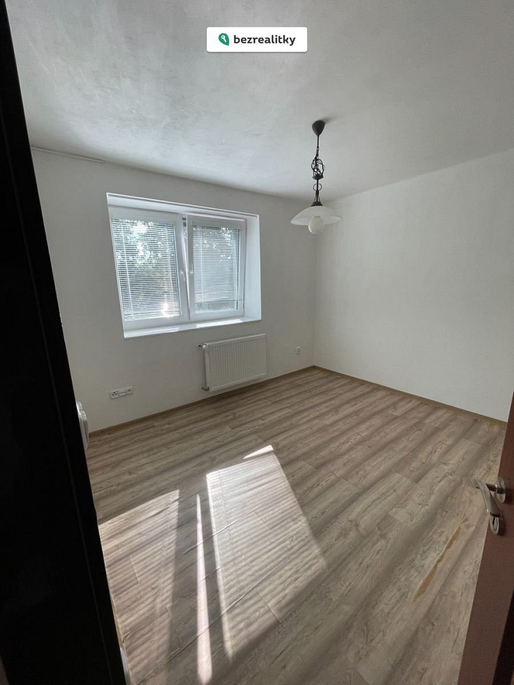 Prodej domu 107 m² s pozemkem 884 m² – fotografie 5