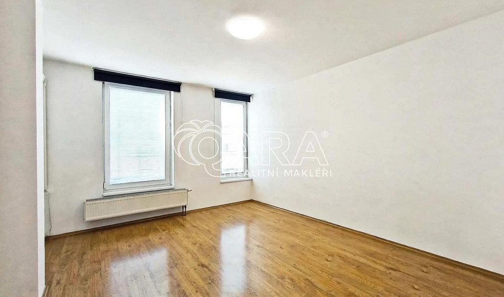 Pronájem bytu 2+kk 71 m², Praha – náhled fotky 6