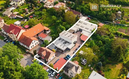 Prodej výrobních prostor 917 m², Smetanova, Holice, okres Pardubice