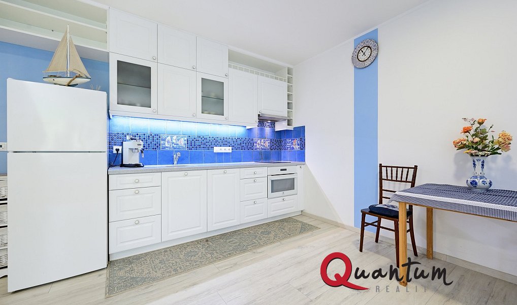 Prodej bytu 1+kk 40 m², Praha – fotka 1 z 22