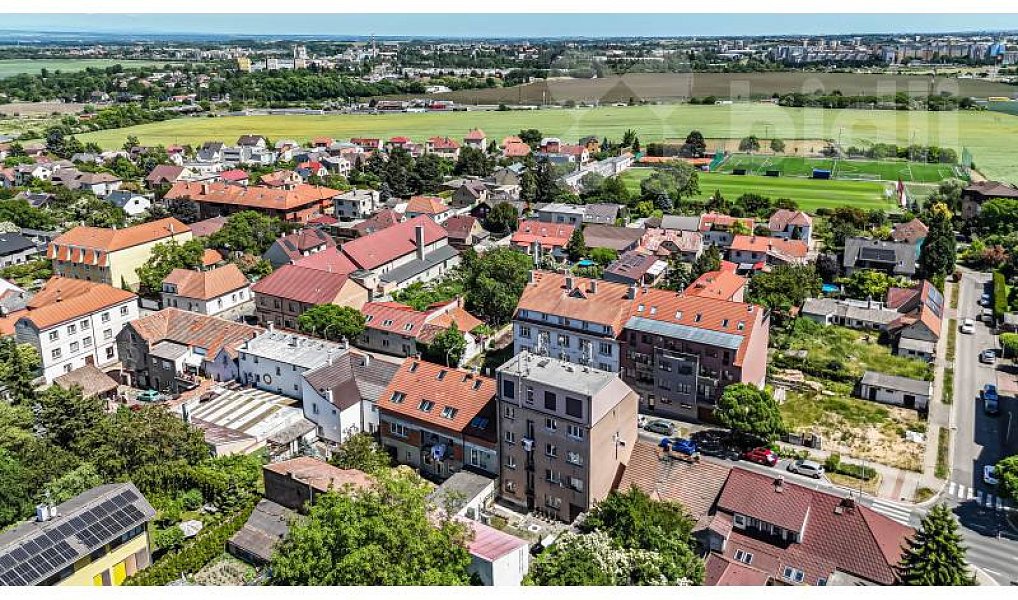 Prodej bytu 2+kk 49 m², Praha – fotka 1 z 14