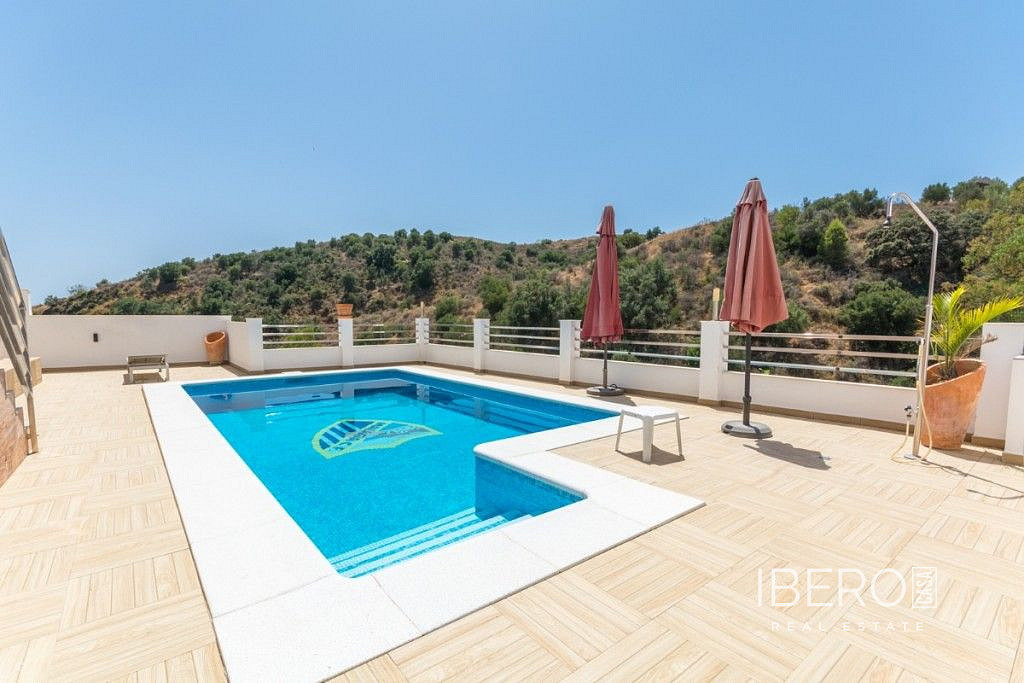 Prodej domu 363 m² s pozemkem 915 m² — photo 4