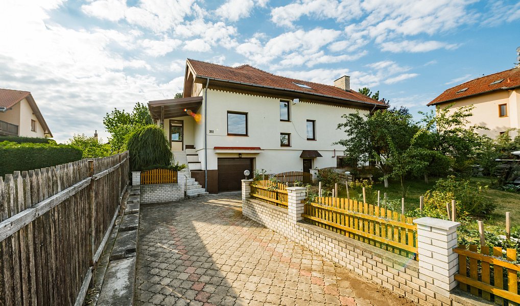 Prodej domu 297 m² s pozemkem 386 m², Planá nad Lužnicí – fotka 1 z 34