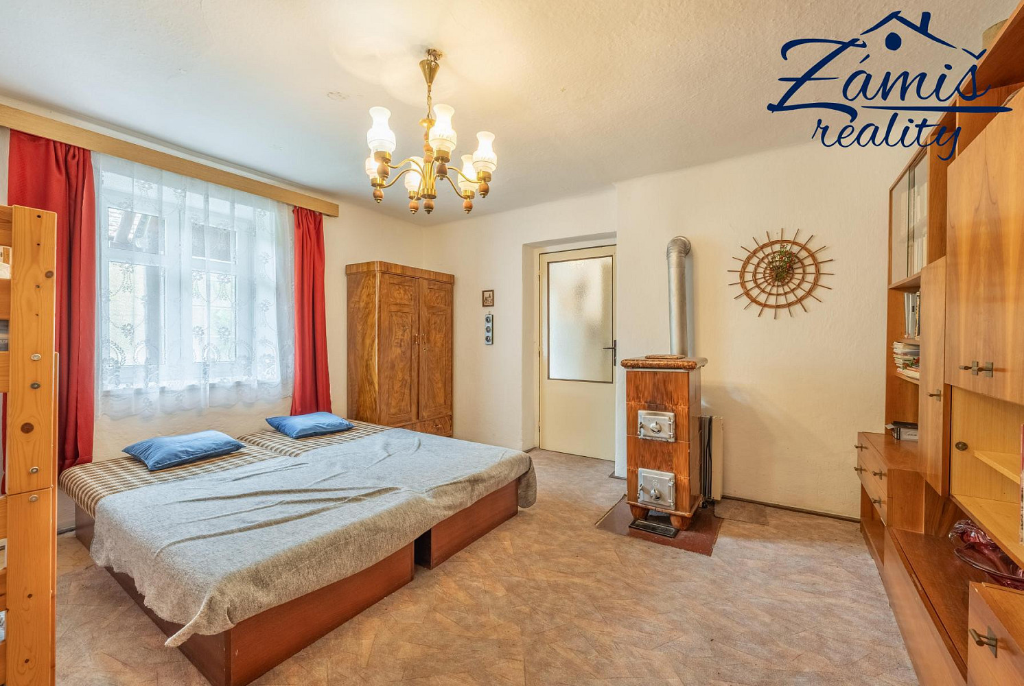 Prodej domu 45 m² s pozemkem 352 m² — photo 2
