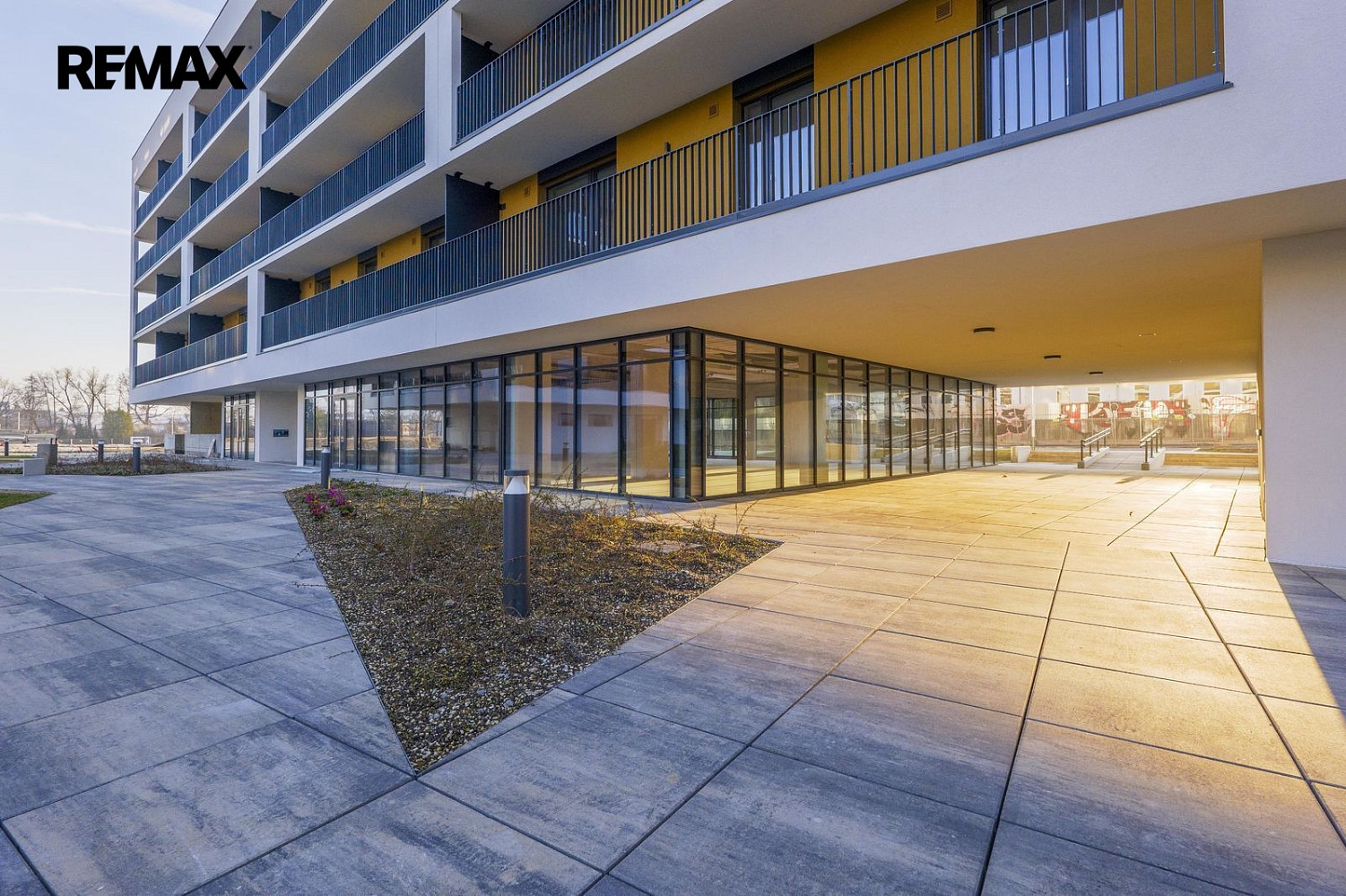 Pronájem obchodních prostor 124 m² – fotografie 5