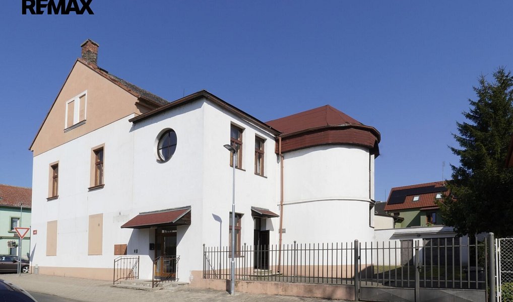 Prodej nájemního domu, činžáku 540 m², Lovosice – náhled fotky 2