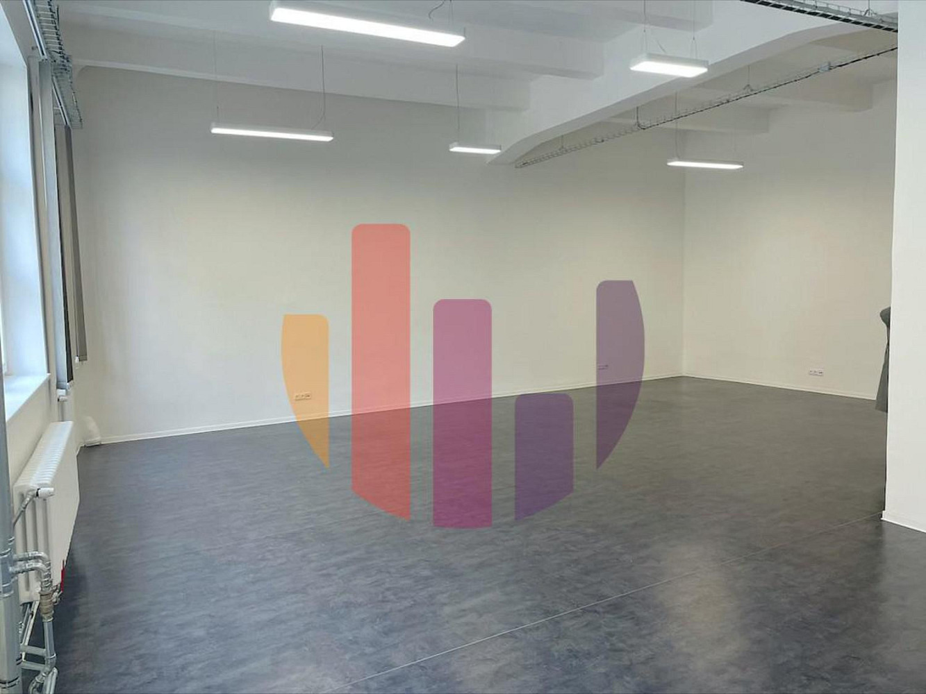 Pronájem kanceláře 250 m² — photo 4