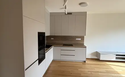 Pronájem bytu 2+kk 63 m², Jankovcova, Praha 7 - Holešovice