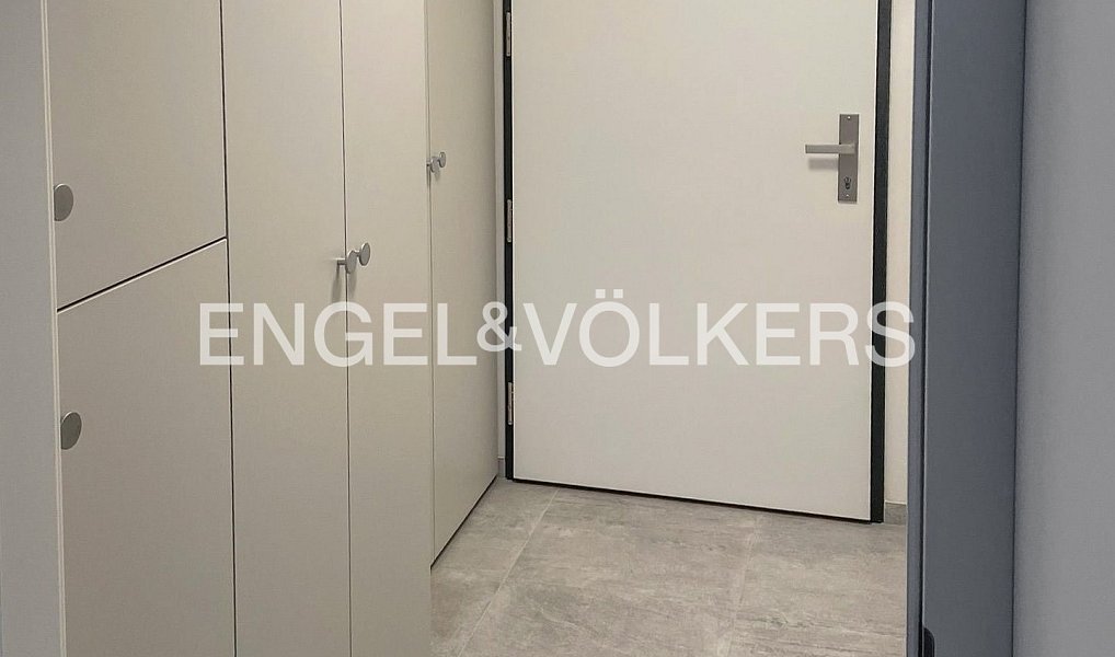 Pronájem bytu 1+kk 34 m², Praha – náhled fotky 6