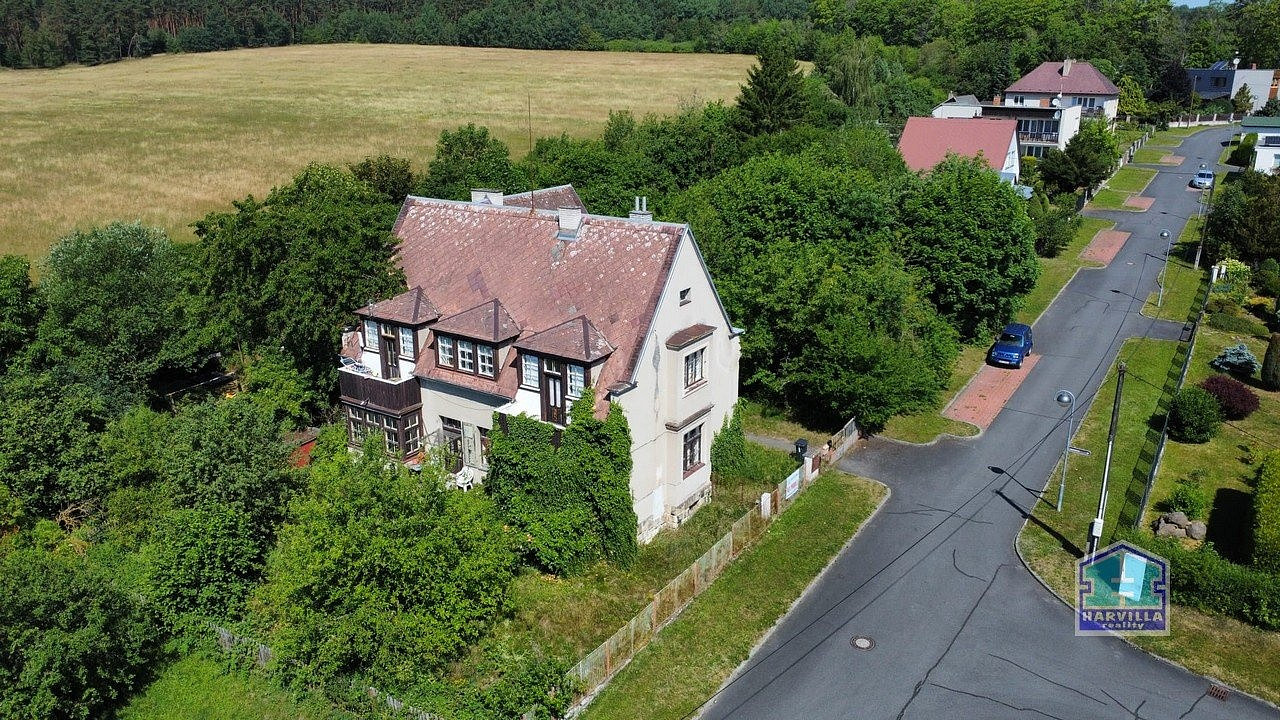 Prodej domu 270 m² s pozemkem 745 m²