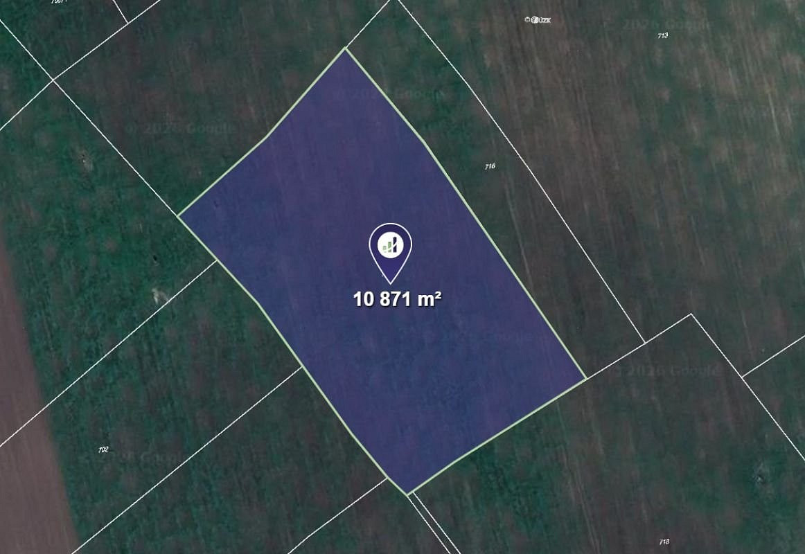 Prodej pole 2 718 m²