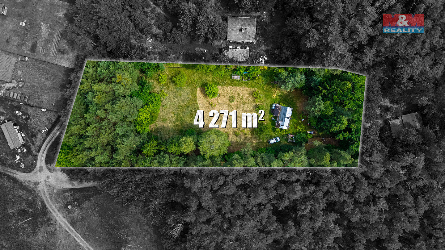 Prodej stavebního pozemku 4 271 m²