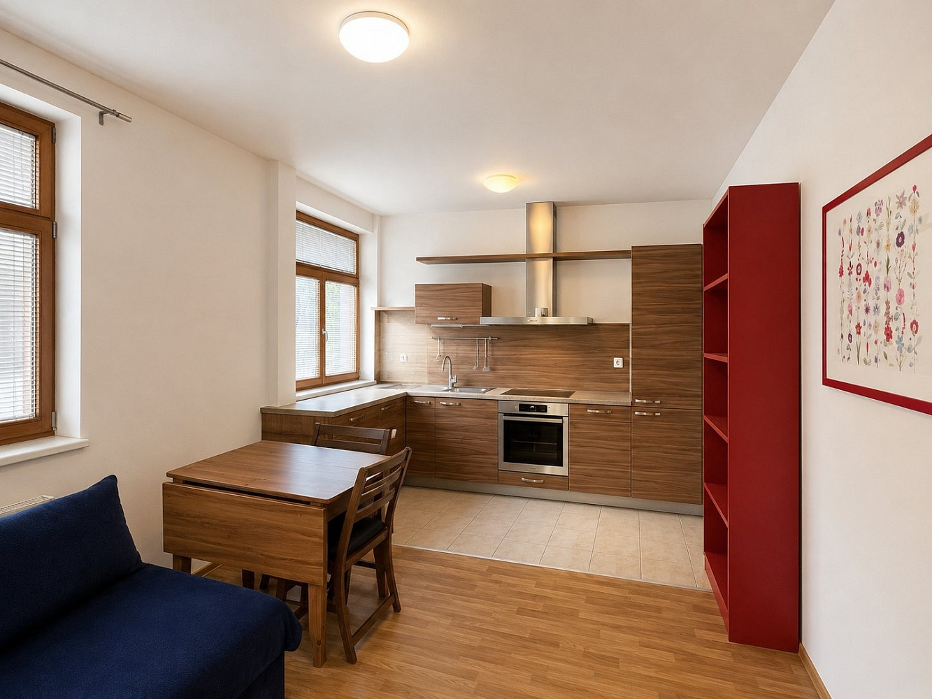 Pronájem bytu 2+kk 44 m² — photo 3