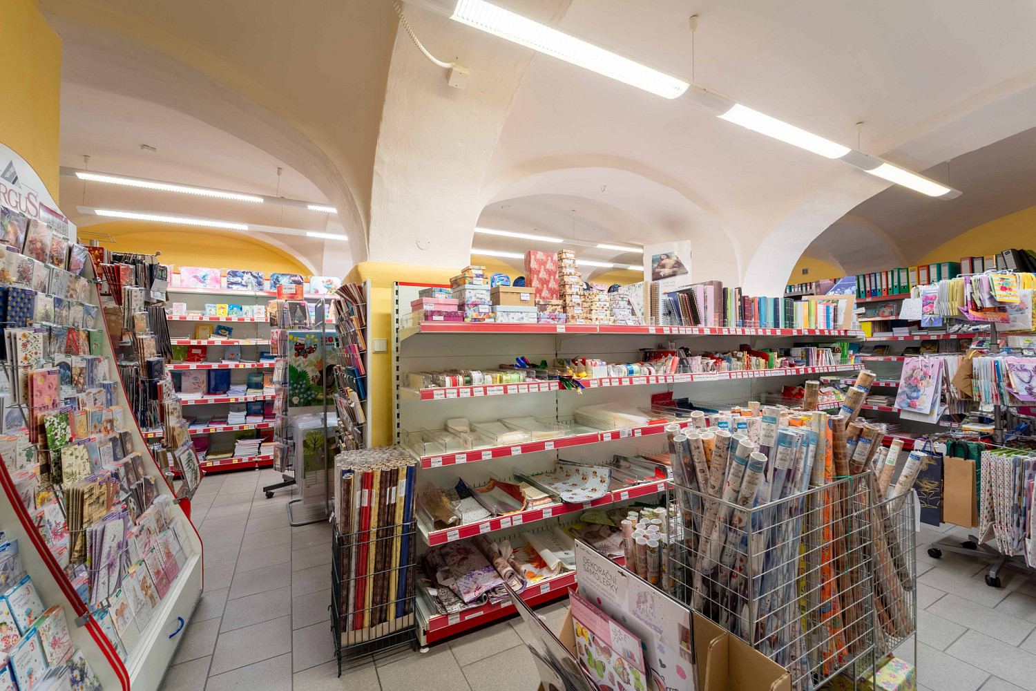 Pronájem obchodních prostor 125 m² – fotografie 3