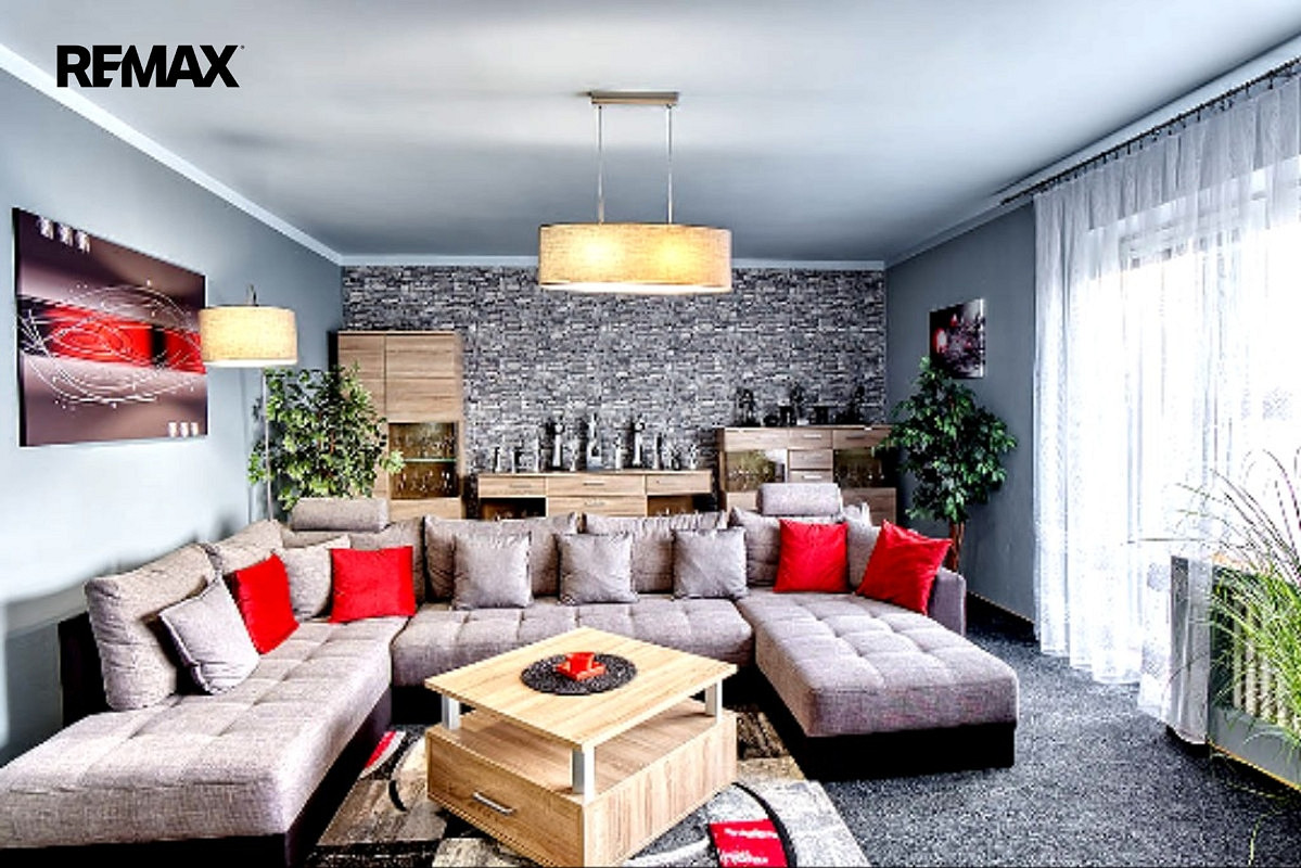Prodej domu 292 m² s pozemkem 602 m² — photo 2