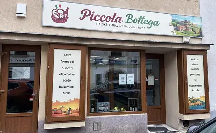 Pronájem obchodních prostor 95 m², Soukenická, Slaný, okres Kladno