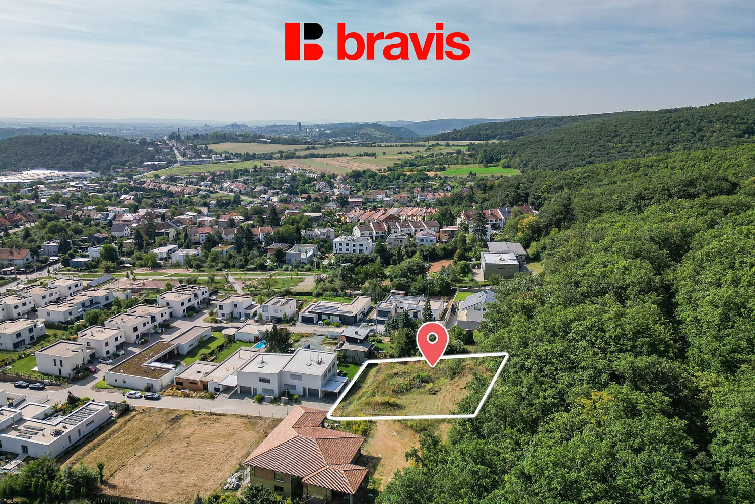 Prodej stavebního pozemku 1 322 m² – fotografie 3