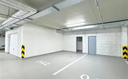 Parkovací stání a sklep k pronájmu, Pod Harfou, Praha 9 - Vysočany, okres Praha