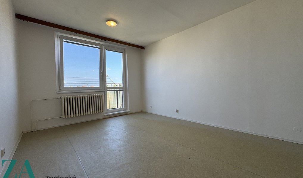Pronájem bytu 1+kk 28 m², Hodonín – náhled fotky 4