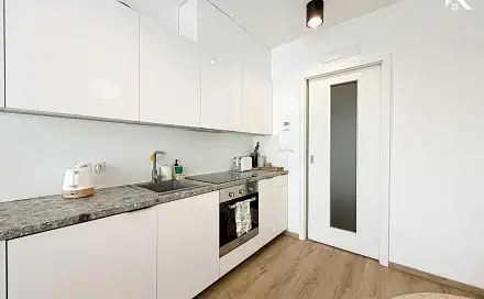 Pronájem bytu 1+kk 33 m²