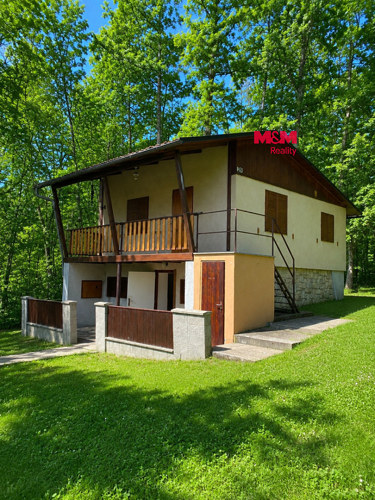 Pronájem chaty/chalupy 106 m² s pozemkem 46 m²