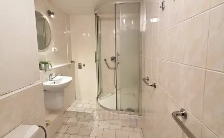 Pronájem bytu 1+1 42 m², Český Krumlov - Plešivec