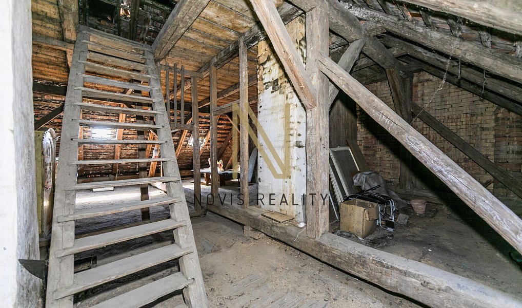Prodej domu 144 m² s pozemkem 217 m², Černošín – náhled fotky 20
