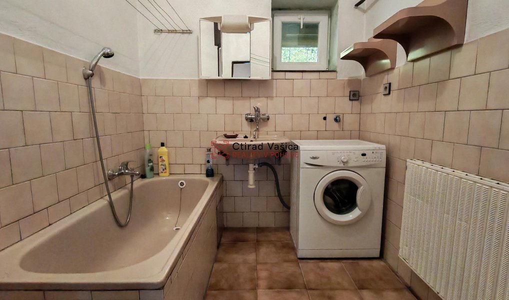 Prodej domu 250 m² s pozemkem 1 350 m², Fulnek – náhled fotky 21