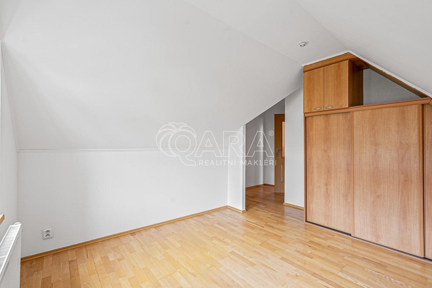 Prodej domu 343 m² s pozemkem 744 m² – fotografie 4