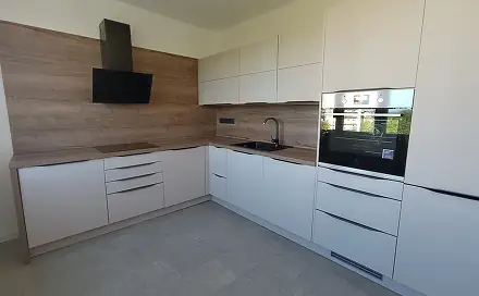 Pronájem bytu 2+1 65 m², Slavíčkova, Sokolov