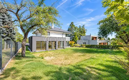 Prodej domu 259 m² s pozemkem 755 m², Na Pokraji, Kamenice - Nová Hospoda, okres Praha-východ