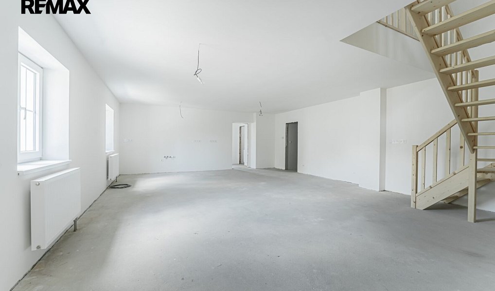 Prodej domu 190 m² s pozemkem 453 m², Nepomuk – náhled fotky 13
