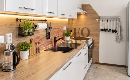 Prodej bytu 2+kk 63 m², náměstí 13. prosince, Oslavany, okres Brno-venkov