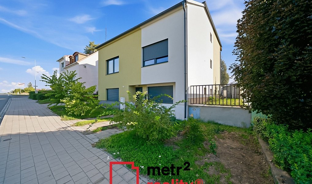 Prodej rodinného domu, 303 m², Olomouc, Charváty