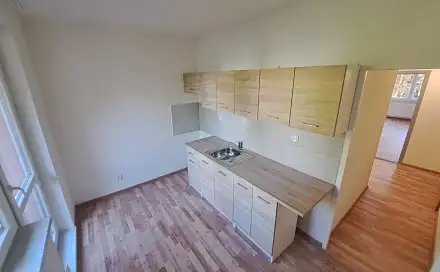 Pronájem bytu 3+1 66 m², Hlinecká, Týn nad Vltavou, okres České Budějovice