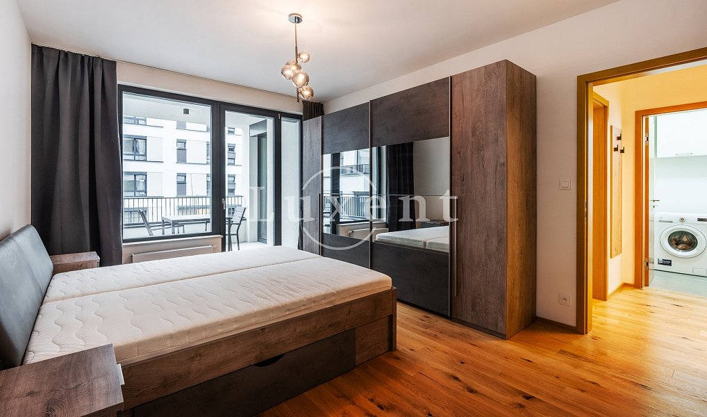 Pronájem bytu 2+kk 61 m², Praha – náhled fotky 6
