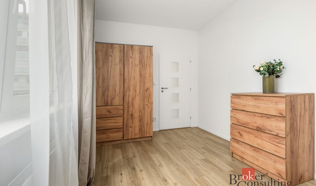 Prodej bytu 3+1 62 m², Praha – náhled fotky 2