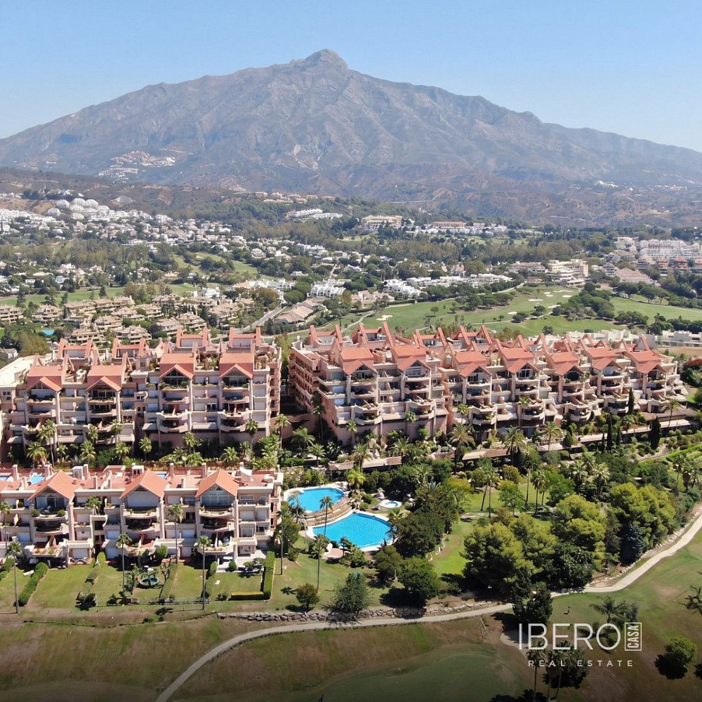 Piso 4+kk – Marbella, Nueva Andalucía