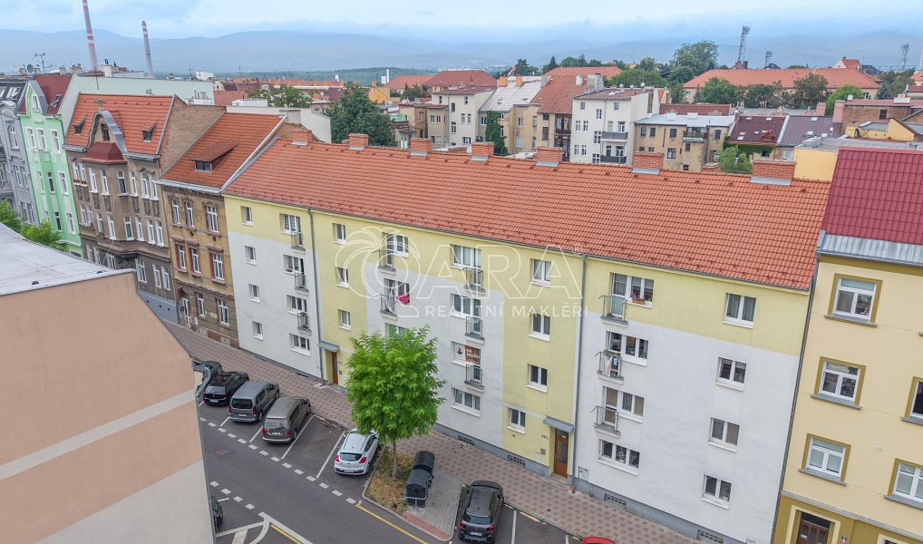 Prodej bytu 2+1 61 m², Teplice – náhled fotky 21
