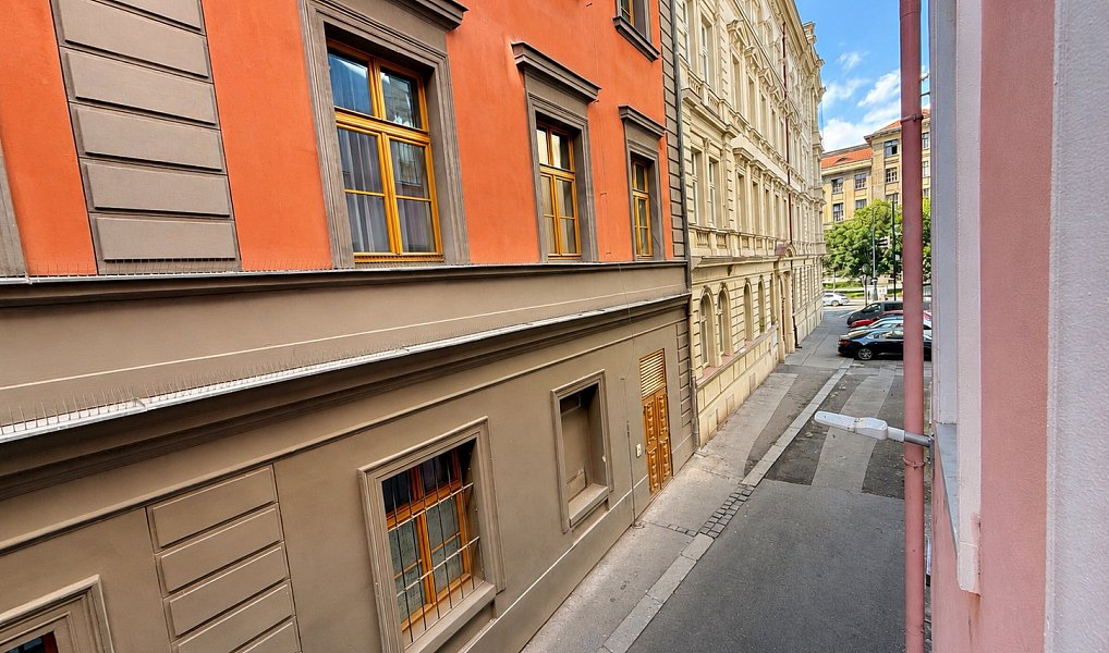 Prodej bytu 1+kk 44 m², Praha – náhled fotky 8