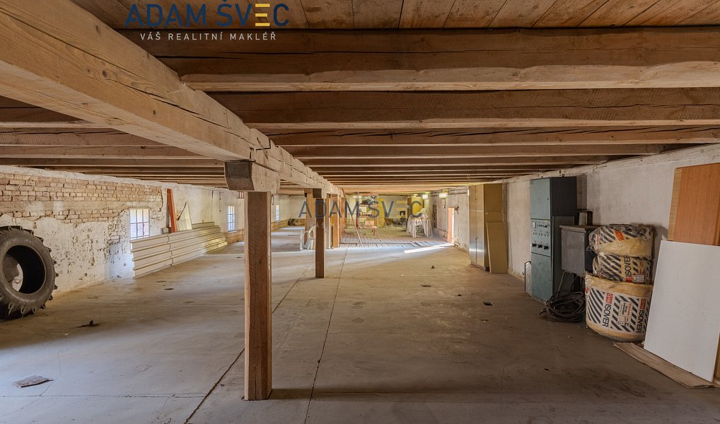 Prodej výrobních prostor 809 m², Moravský Beroun – náhled fotky 39