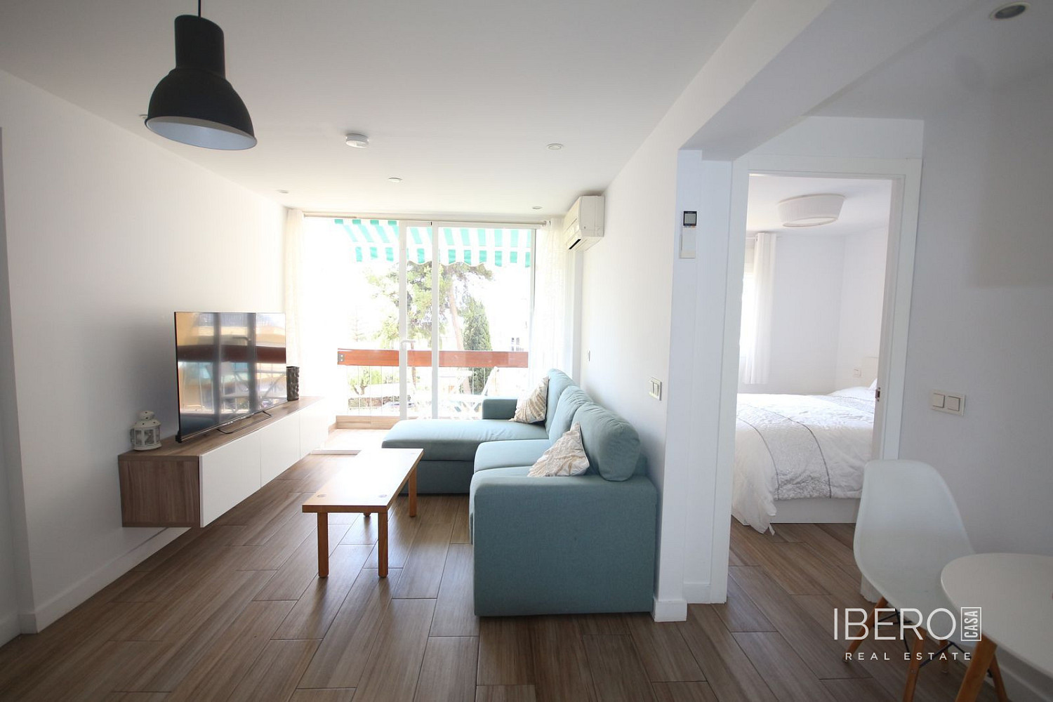 Prodej bytu 2+kk 45 m² – pohled 4