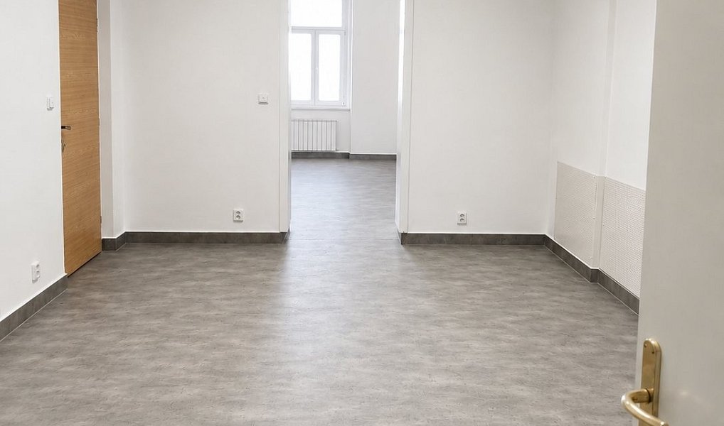 Pronájem kanceláře 71 m², Plzeň – náhled fotky 4