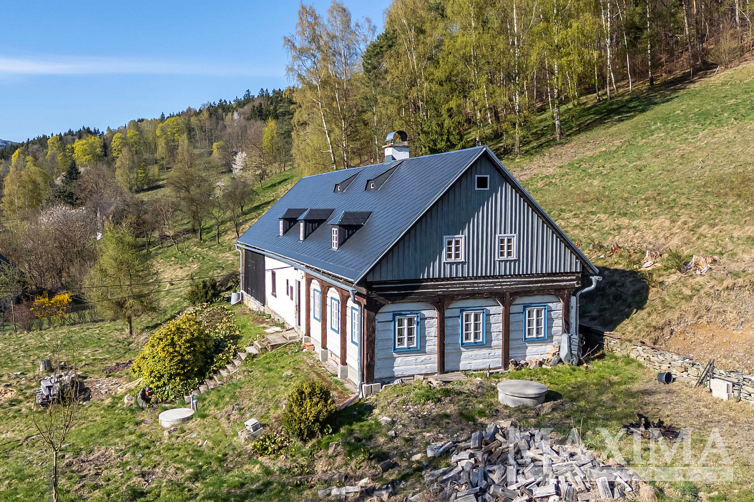 Prodej domu 260 m² s pozemkem 8 447 m²