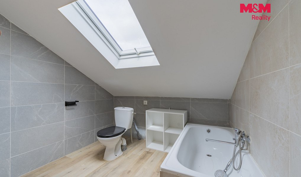 Pronájem bytu 4+1 128 m², Cheb – náhled fotky 10