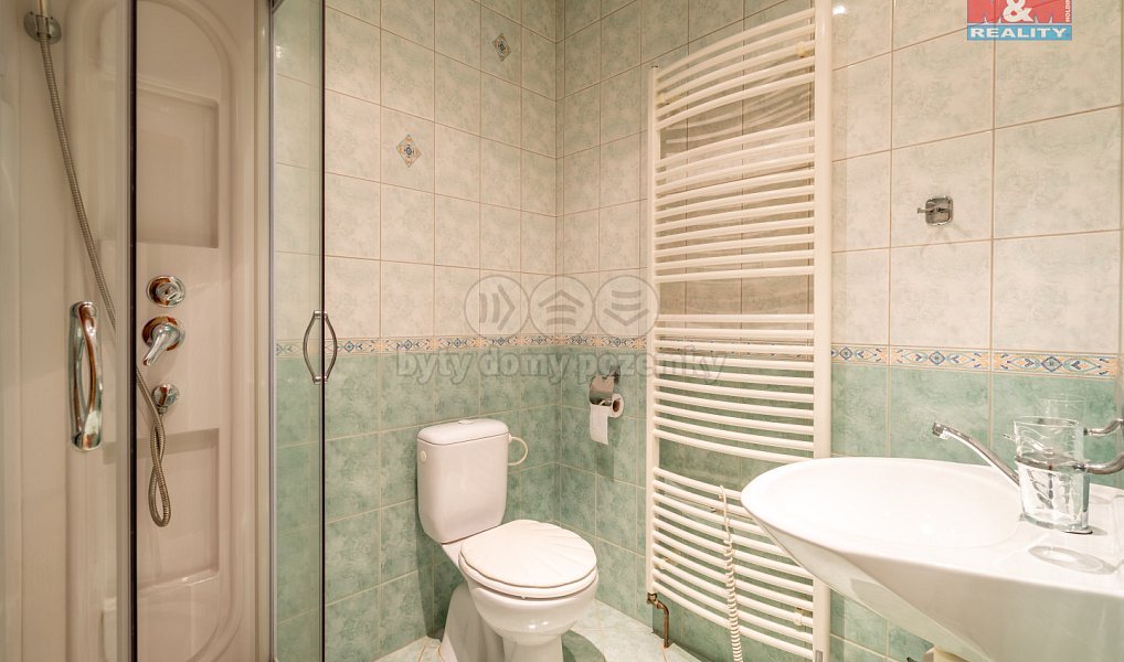 Prodej domu 250 m² s pozemkem 2 228 m², Vratimov – náhled fotky 20