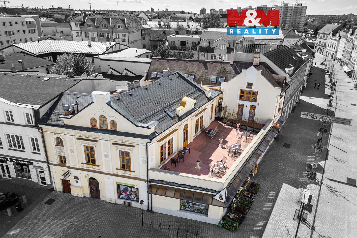 Prodej nájemního domu, činžáku 1 143 m²