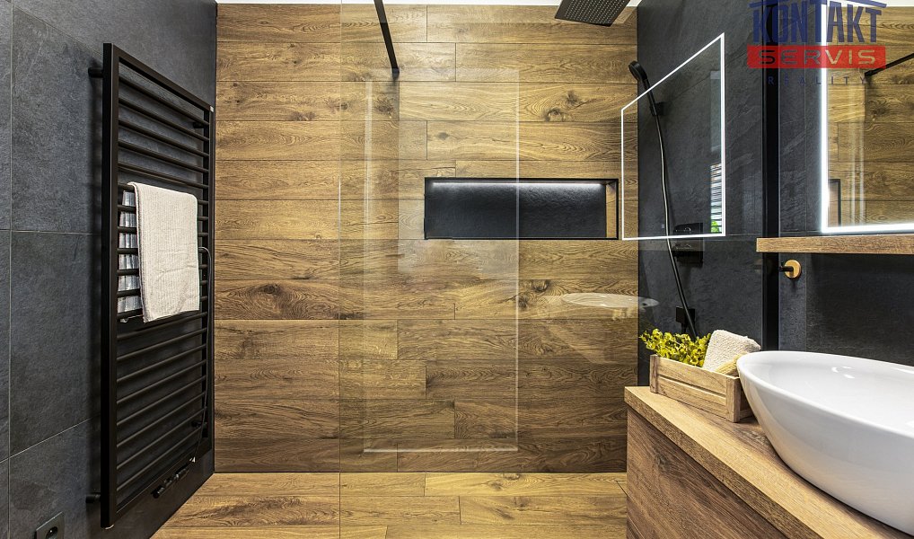 Prodej domu 236 m² s pozemkem 1 076 m², Hlincová Hora – náhled fotky 25